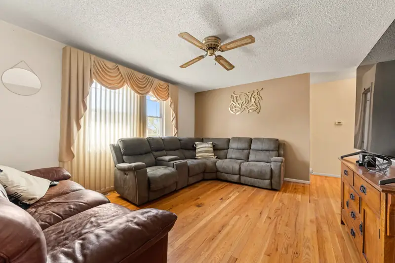 CMC North: living room